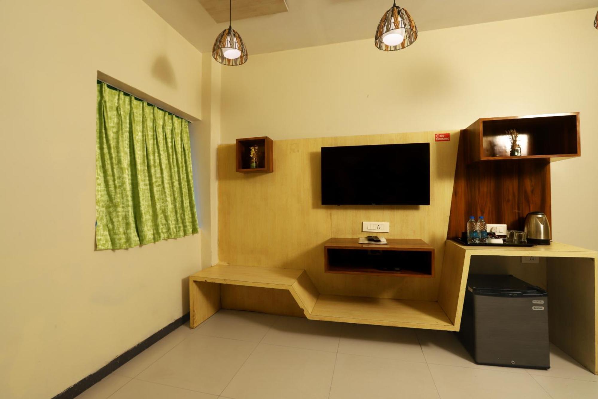Hotel Elite Continental- Near Mumbai International Airport Andheri East Ngoại thất bức ảnh