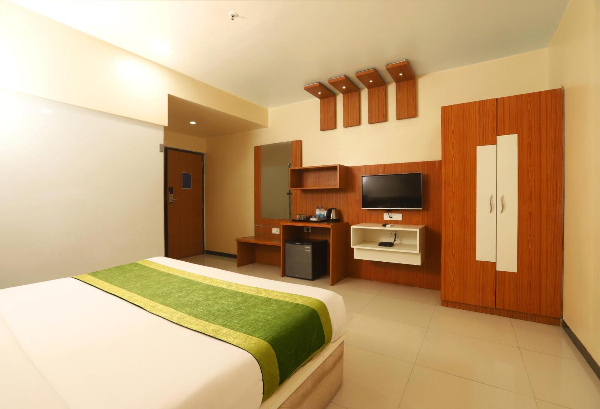 Hotel Elite Continental- Near Mumbai International Airport Andheri East Ngoại thất bức ảnh